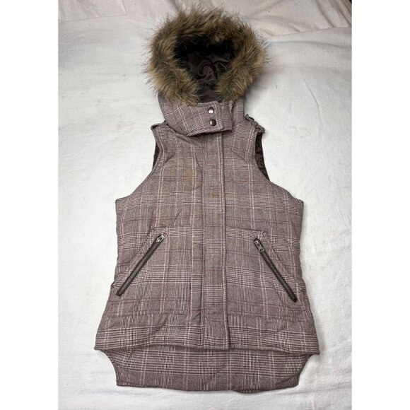 Charlotte Russe Jackets & Blazers - Charlotte Russe Plaid Puffer Vest Faux Fur Hood Brown S Snap Full Zip Pockets